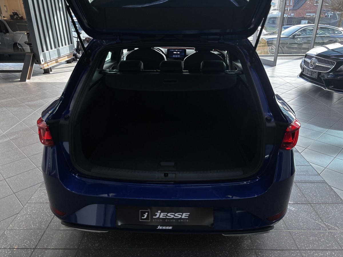 Seat Leon Sportstourer 1.5 eTSI FR LED Virtual ACC AHK