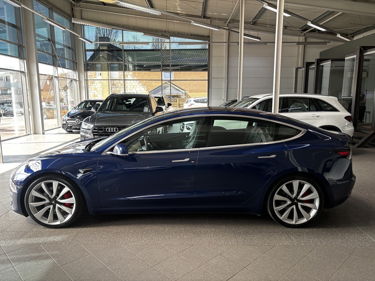 Tesla Model 3 Long Range Dual Motor AWD LED ACC Pano
