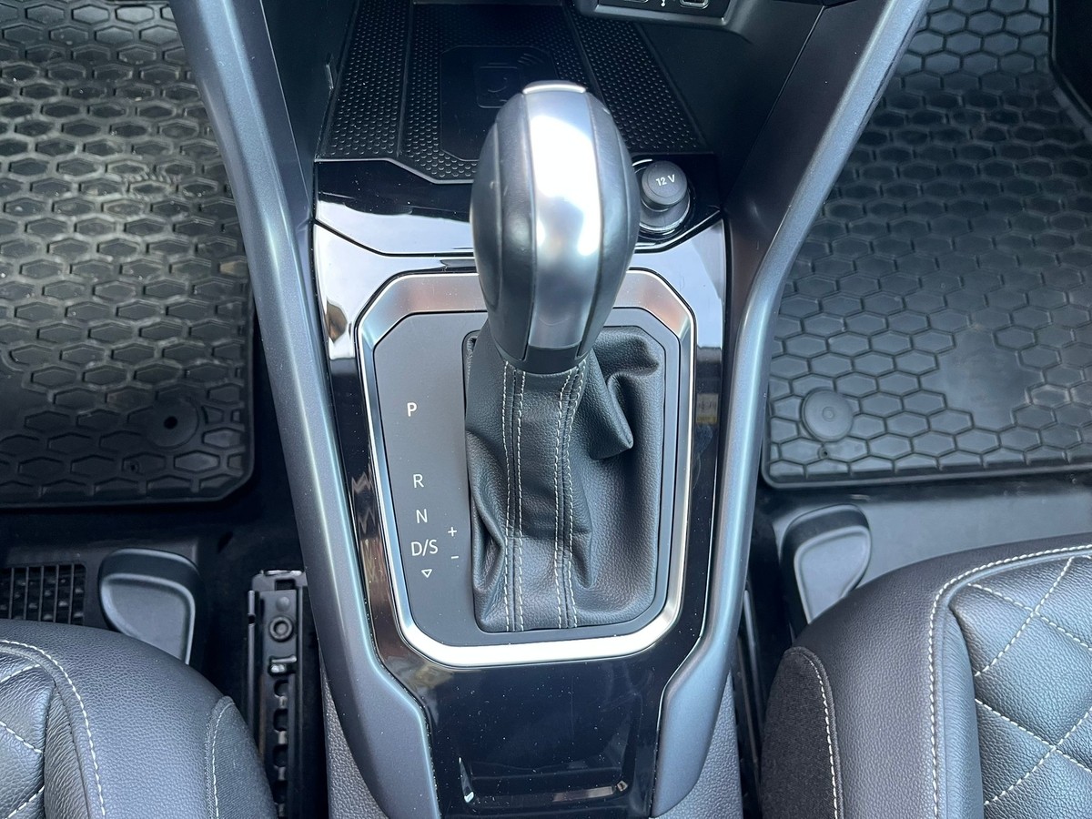 Volkswagen T-Roc Cabriolet 1.5 TSI R-Line OPF (EURO 6d-TEMP) 