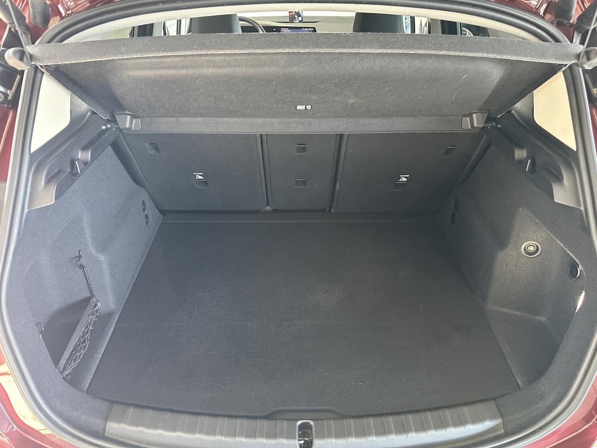 BMW 220 Active Toureri Luxury AHK Panno LED Navi. Sitzh. Kamera