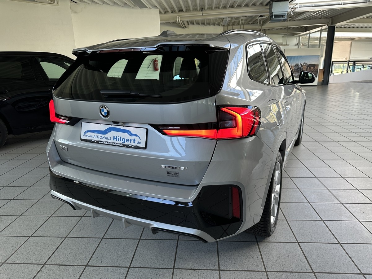 BMW X1 18i sDrive M Sport AHK Allwettereifen H/K LED Kamera