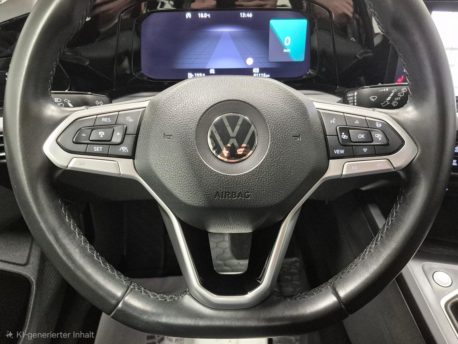 Volkswagen Golf 8 Style IQ-Light/Navi/SHZ/Kam/Massage/17-LM