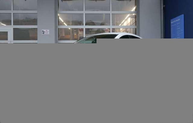 Renault ZOE (MIETBATTERIE) Z.E. 50 LIFE SOH 93% STANDHZ