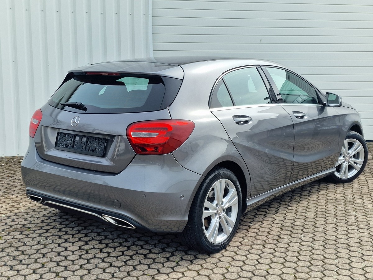 Mercedes-Benz A 180  Urban*Sportsitze*Navi*Automatik