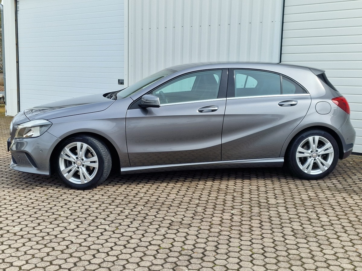Mercedes-Benz A 180  Urban*Sportsitze*Navi*Automatik