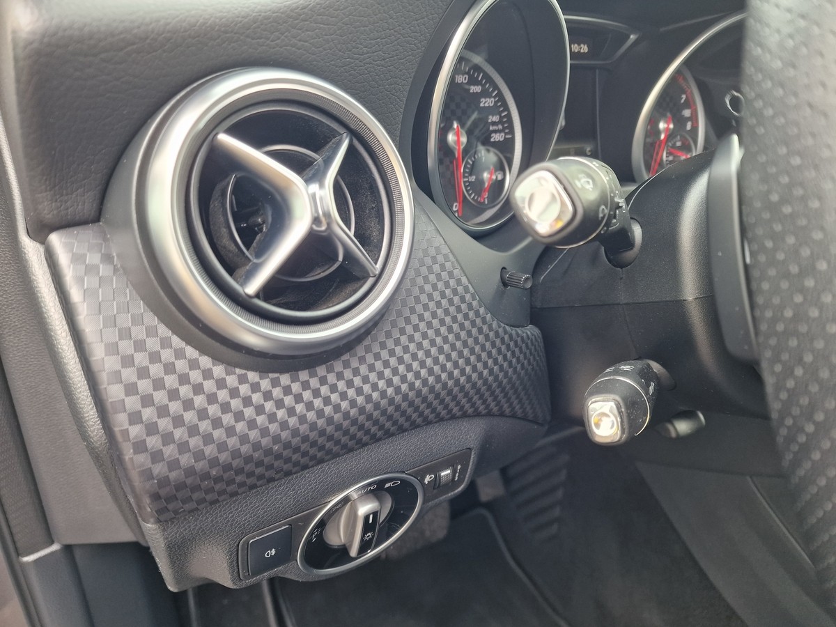 Mercedes-Benz A 180  Urban*Sportsitze*Navi*Automatik