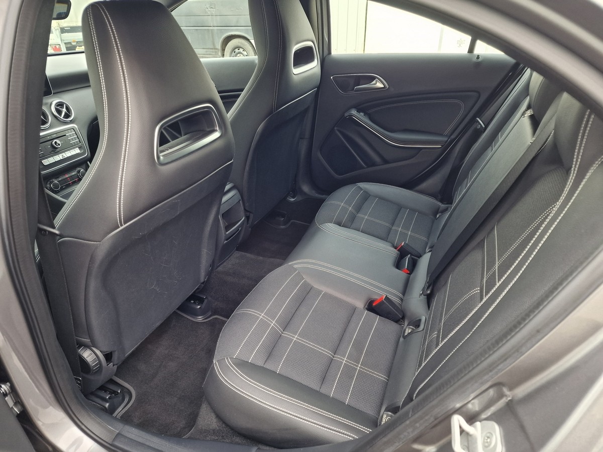 Mercedes-Benz A 180  Urban*Sportsitze*Navi*Automatik