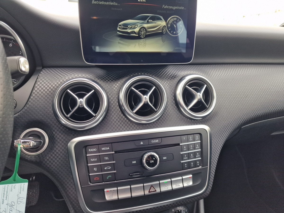 Mercedes-Benz A 180  Urban*Sportsitze*Navi*Automatik