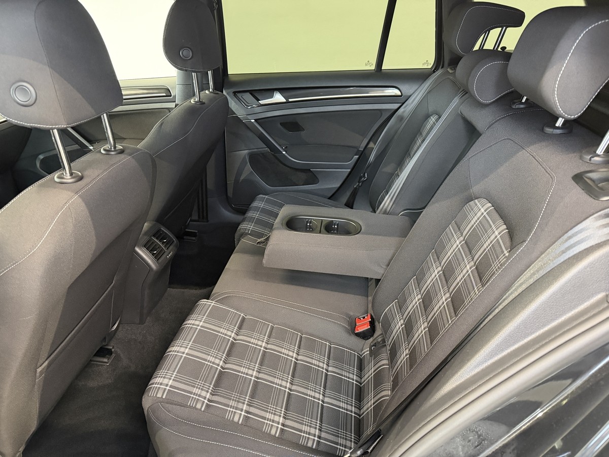 Volkswagen Golf GTD Variant VII 2.0 TDI BMT GTD 