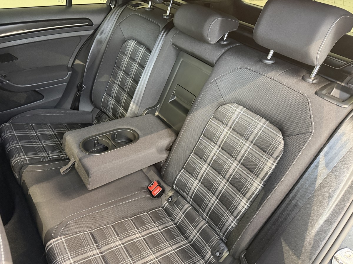 Volkswagen Golf GTD Variant VII 2.0 TDI BMT GTD 