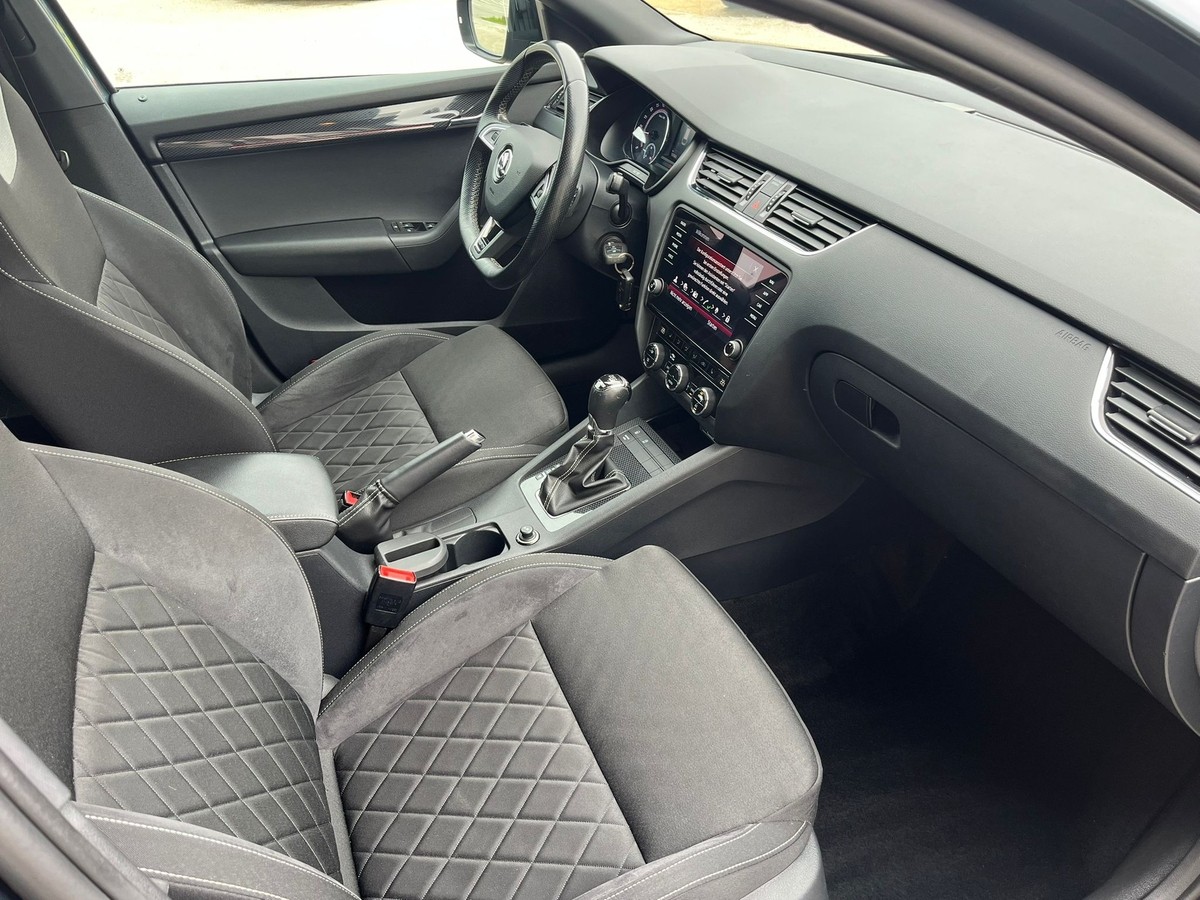 Skoda Octavia 2.0 TDI DPF RS *Navi*Rückfahrkamera*Sitzheizung