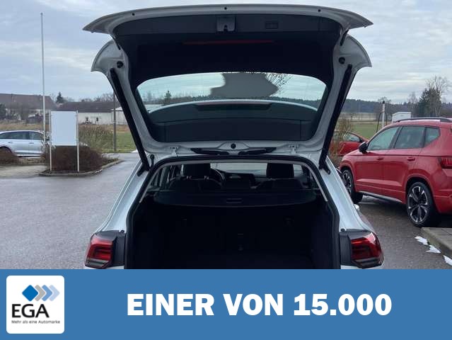 Volkswagen Golf Variant 2.0 TSI DSG Style AHK+EL.HECK+ASSIS