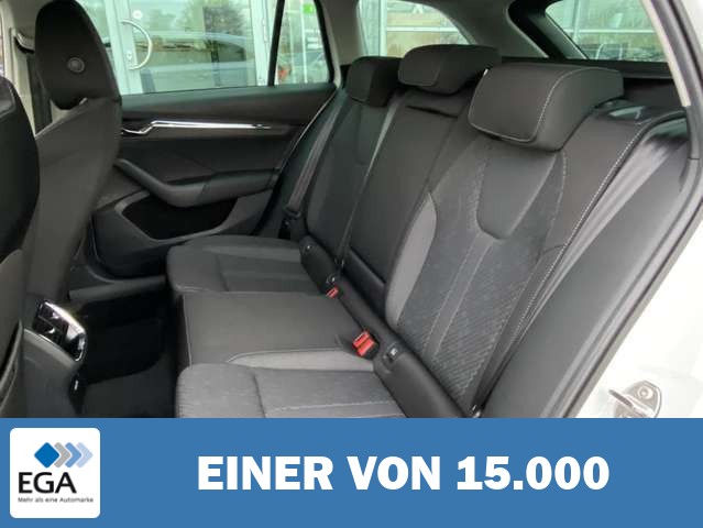 Skoda Octavia Combi 2.0 TDI DSG Style AHK+HEAD-UP+SMAR
