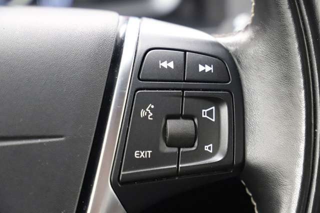 Volvo S60 D4 2.0 190PS Linje Svart Bi-Xenon R-Cam ACC