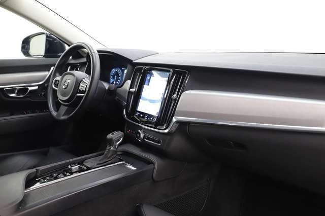 Volvo S90 2.0 T4 190PS Momentum Memory Carplay ACC