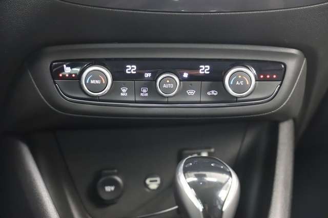 Opel Crossland X 1.2T 110PS