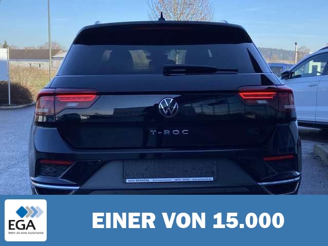 Volkswagen T-Roc 1.5 TSI Sport STANDHEIZUNG+PANORAMA+NAVI+D