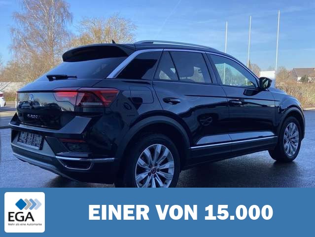 Volkswagen T-Roc 1.5 TSI Sport STANDHEIZUNG+PANORAMA+NAVI+D