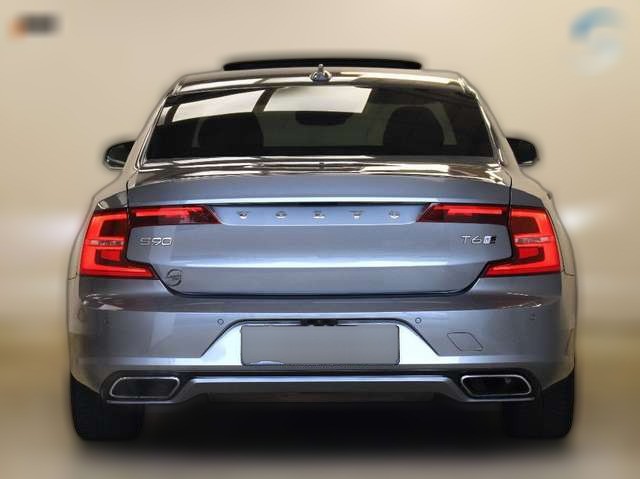 Volvo S90 2.0 T6 320PS AWD R Design HUD ACC Carplay