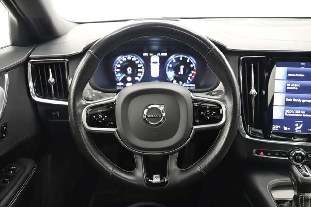 Volvo S90 2.0 T6 320PS AWD R Design HUD ACC Carplay