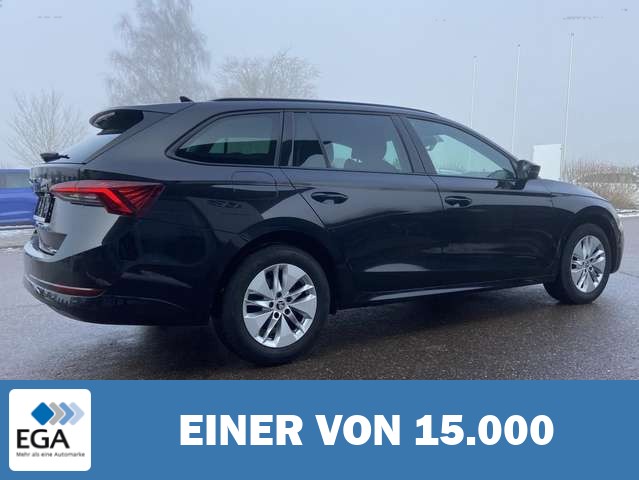 Skoda Octavia Combi 2.0 TDI DSG Ambition SMART-LINK+AH