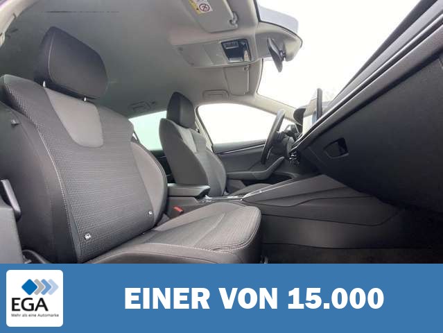 Skoda Octavia Combi 2.0 TDI DSG Ambition SMART-LINK+AH