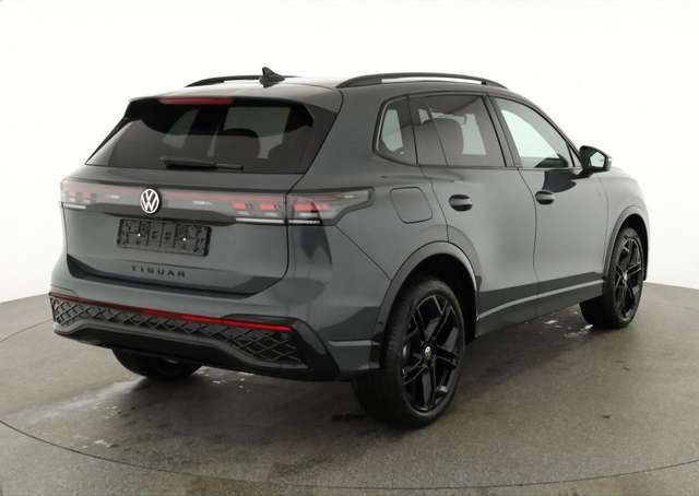 Volkswagen Tiguan TDI DSG 4M R-LINE Black, 20-Zoll, Pano, Leder, IQ.