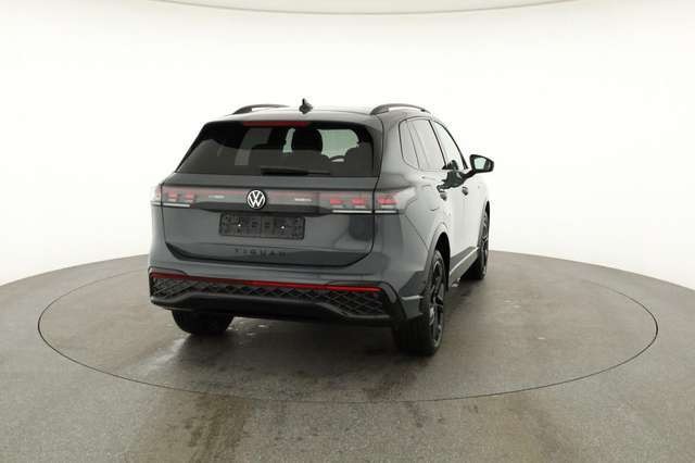 Volkswagen Tiguan TDI DSG 4M R-LINE Black, 20-Zoll, Pano, Leder, IQ.