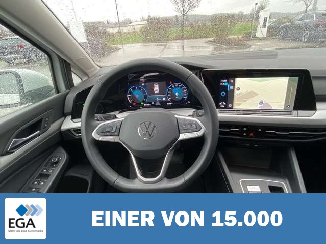 Volkswagen Golf Variant 2.0 TDI DSG LIFE NAVI+LED+APP-CONNE