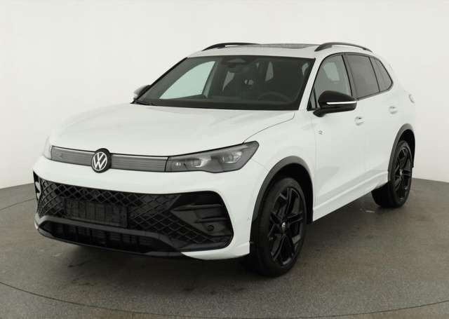 Volkswagen Tiguan TSI DSG 4M R-Line Black Style, Pano, 20-Zoll, IQ.L