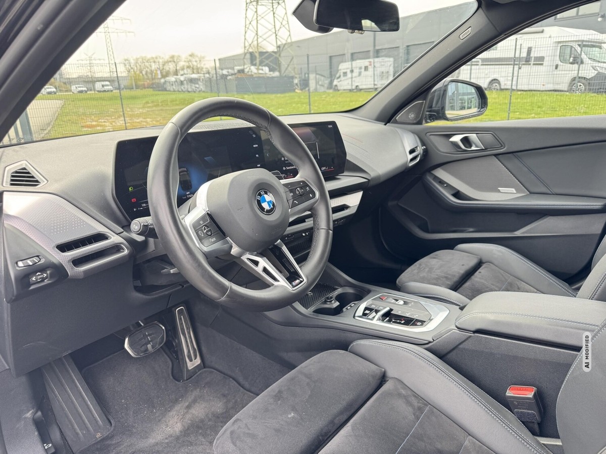BMW 120 i+M-SportPaket+LED+HK+Driving Assist