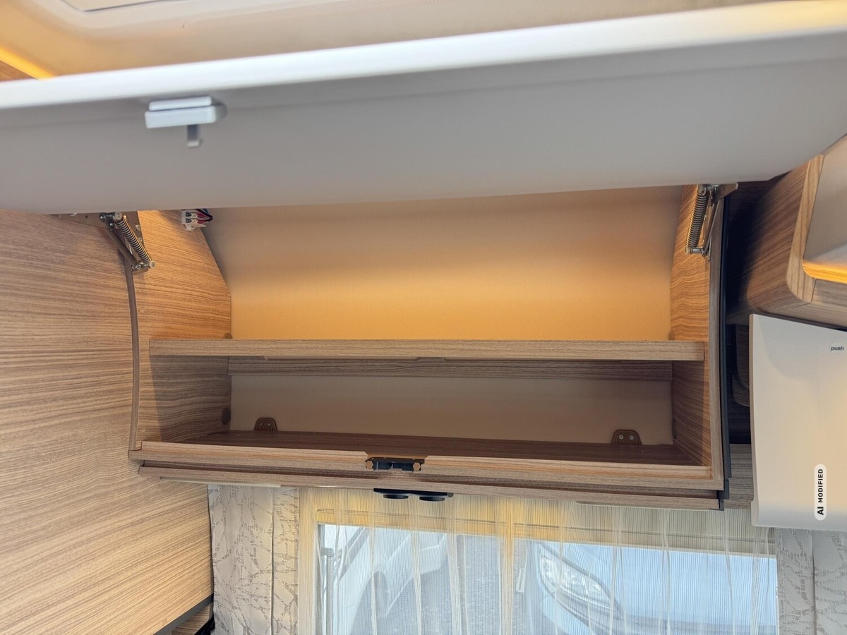 Malibu I 430 KB LE Lithium+TV+Combi6E+Markise+Kaffeem
