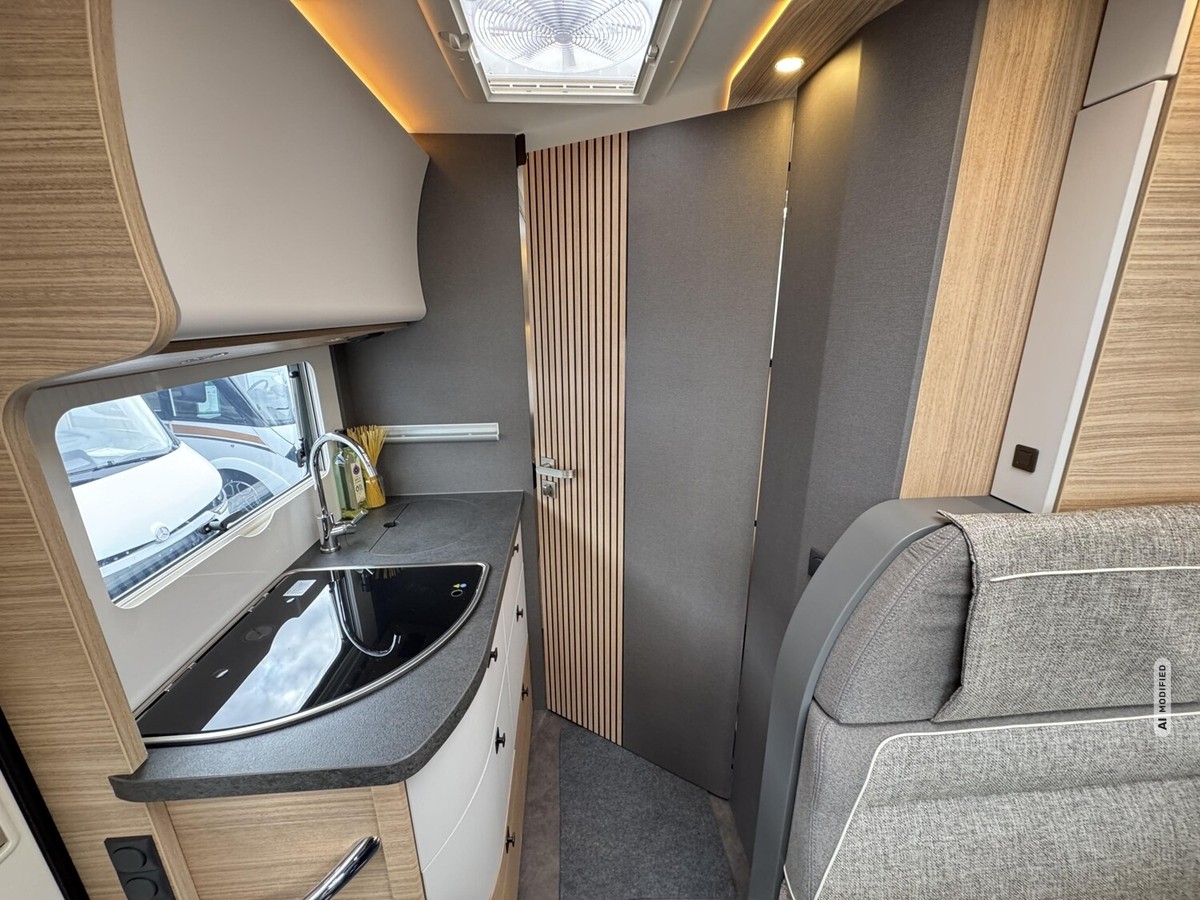 Malibu I 430 KB LE Lithium+TV+Combi6E+Markise+Kaffeem