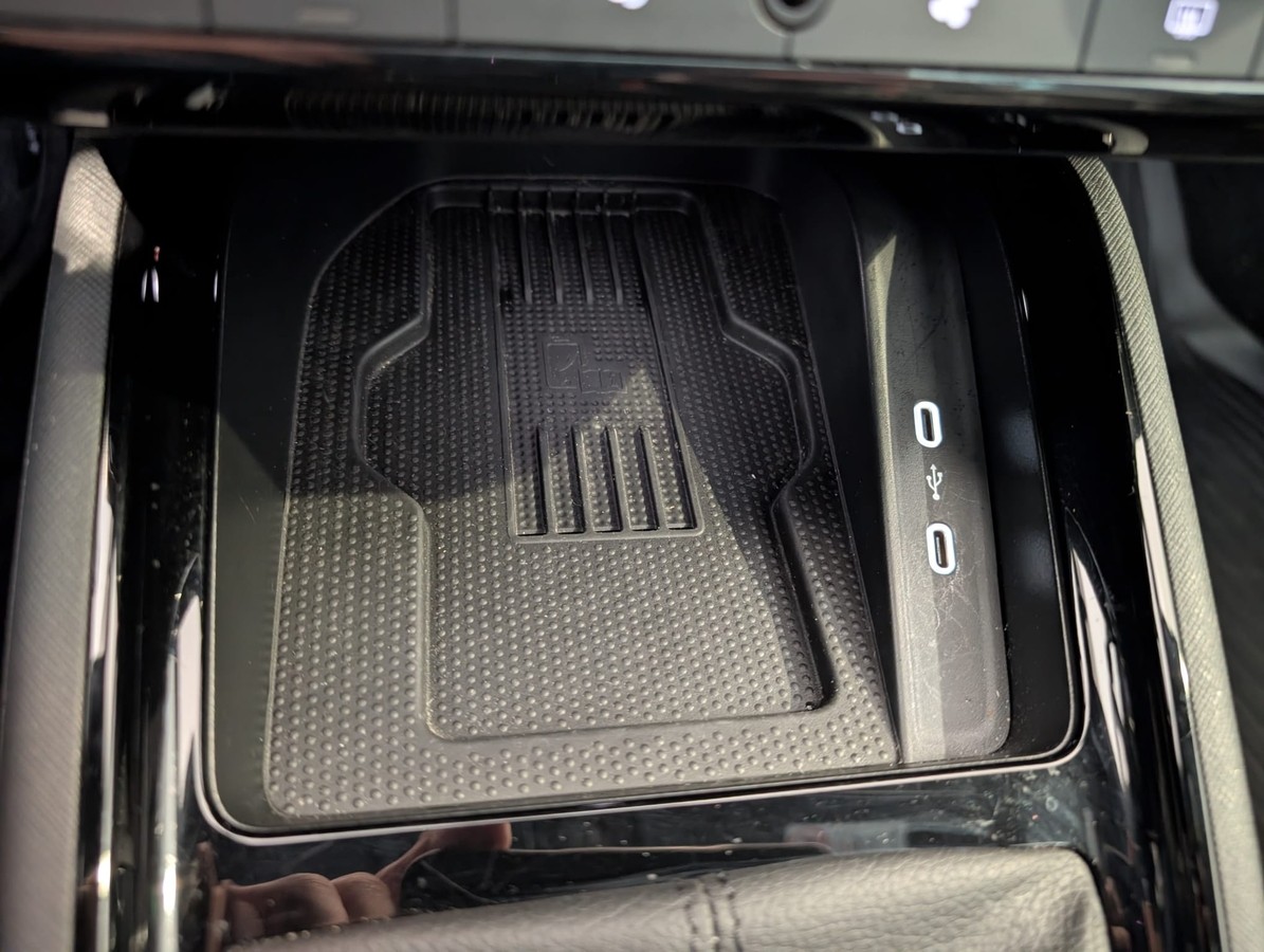 Skoda Kamiq 1.0l TSI DSG Monte Carlo 5J Garantie Matrix Beam AHK