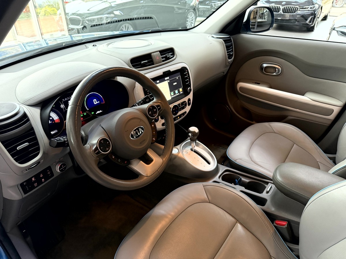 Kia Soul EV Play Navi Temp R.Cam SHZ