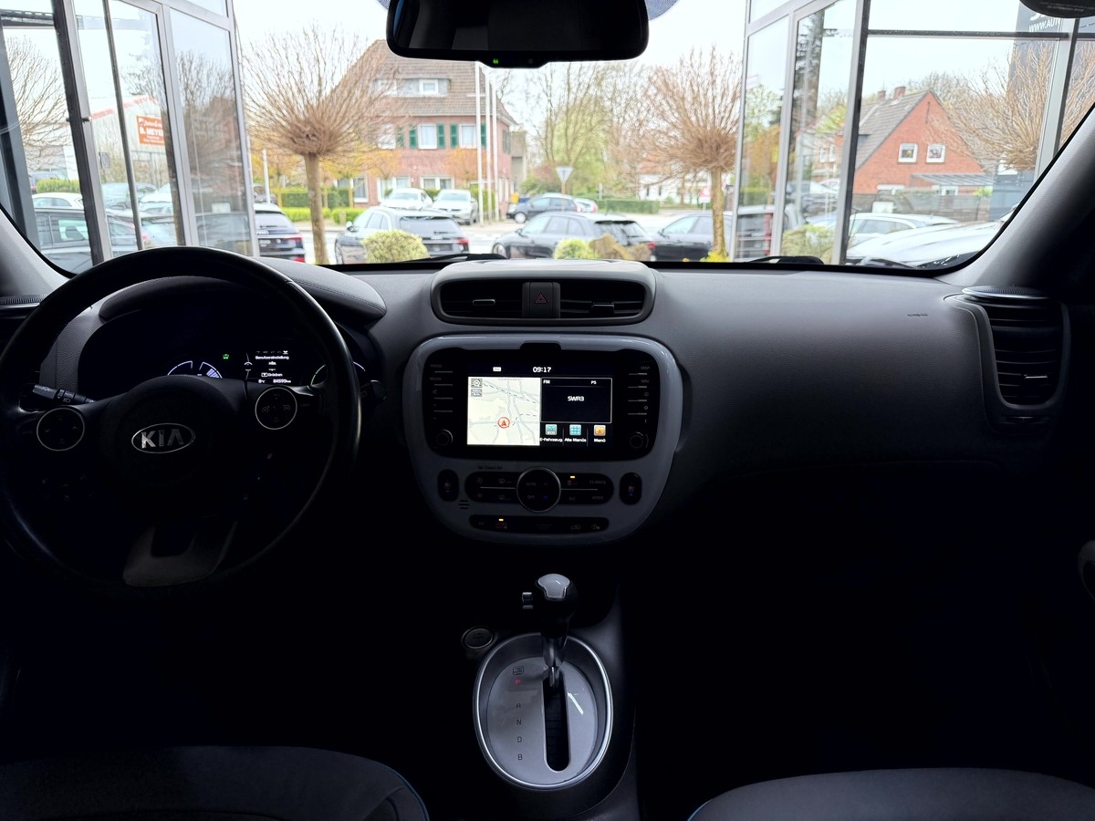 Kia Soul EV Play Navi Temp R.Cam SHZ