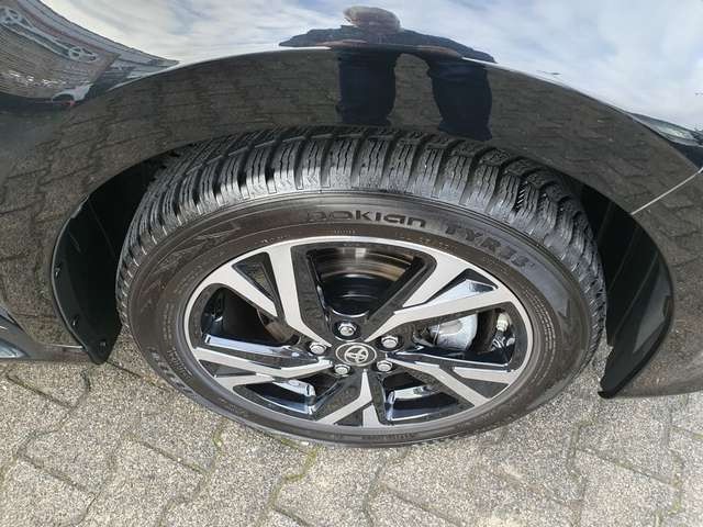 Toyota Yaris Hybrid 116 1.5 VVT-i Teamplayer