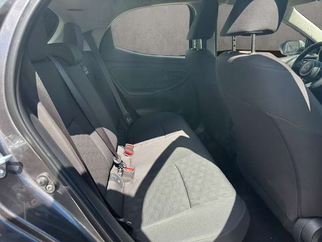 Mazda 2 Hybrid EXCLUSIVE-LINE 116 PS +Rückfahrkamera+S...