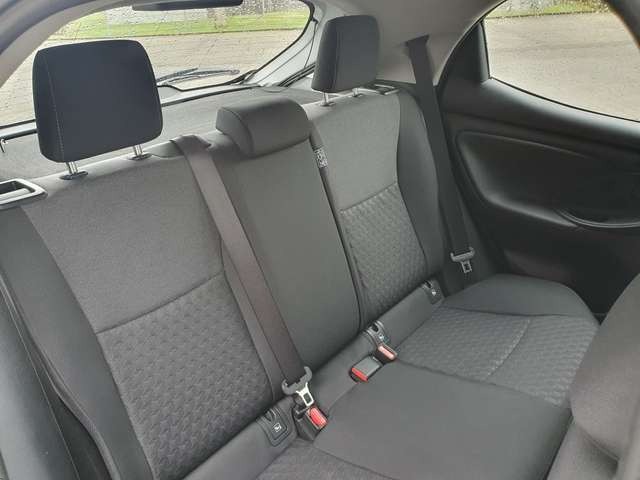 Toyota Yaris 1.0 VVT-i Comfort
