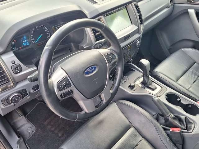 Ford Ranger Limited 3,2 Hardtop e-type Auszug breiter 20 Alu