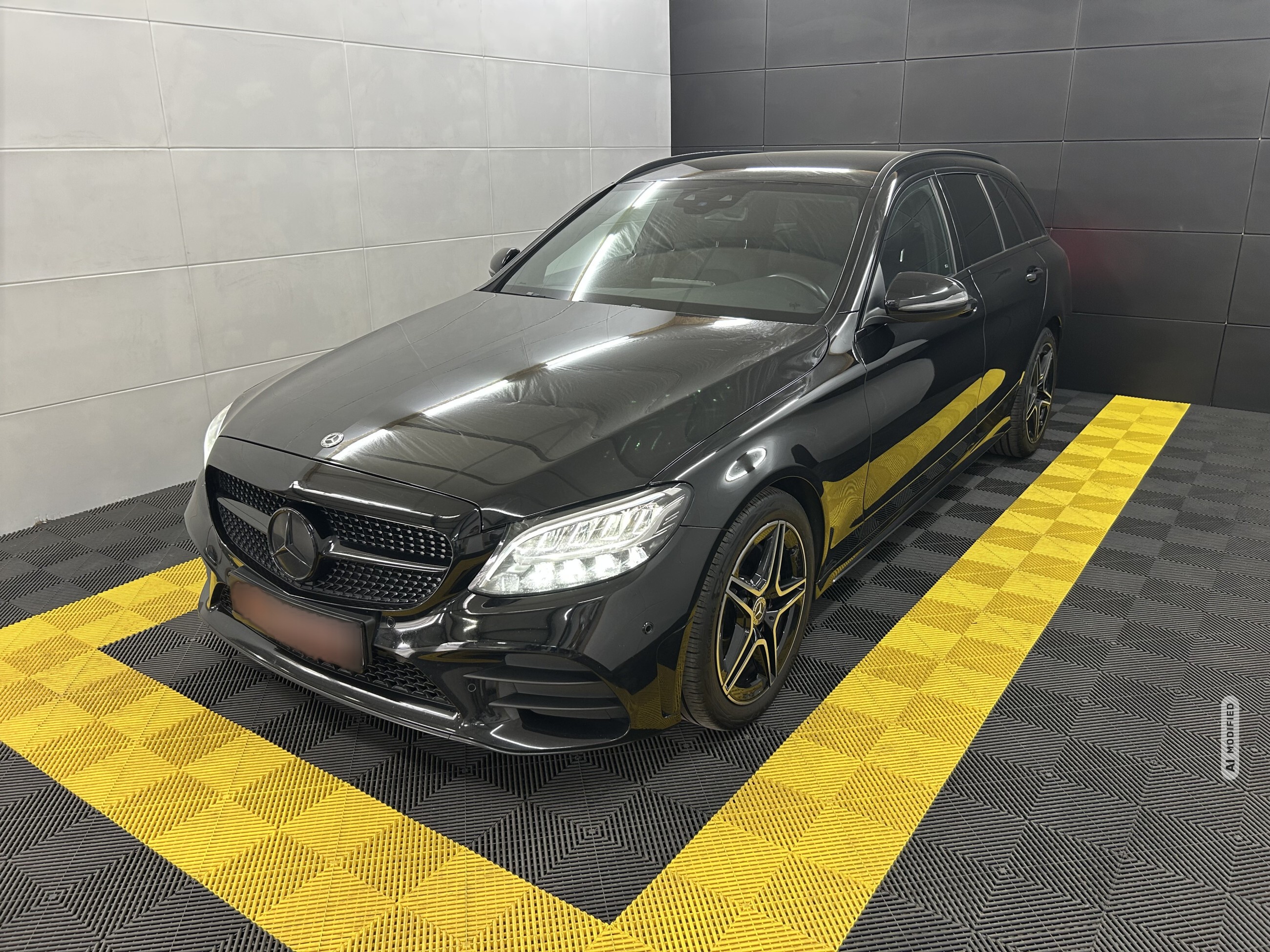 Mercedes-Benz C 220 d T AMG Night Edition Burmester+Wide+AHK