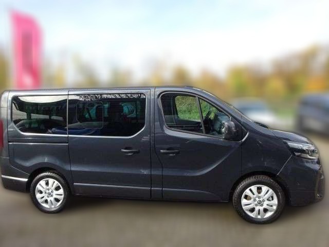 Nissan Primastar Kombi L1H1 2,8t Tekna Design 9Sitzer