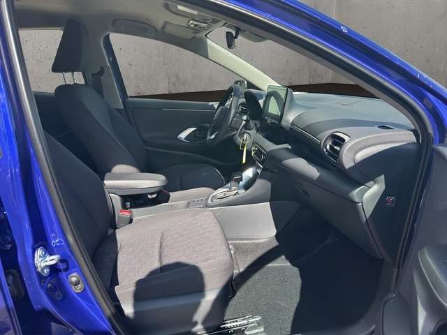 Mazda 2 Hybrid CENTRE-LINE 116 PS +Rückfahrkamera+Sitz...