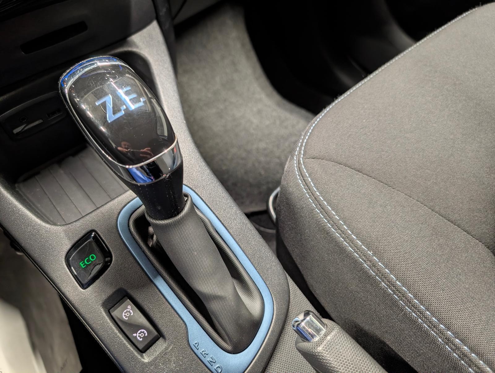 Renault ZOE Life Navi/SHZ/Tempom./Keyl./DAB/LED-TFL/16LM