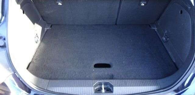 Opel Corsa E 1.4 Turbo Color Edition ecoFlex Navi Kam