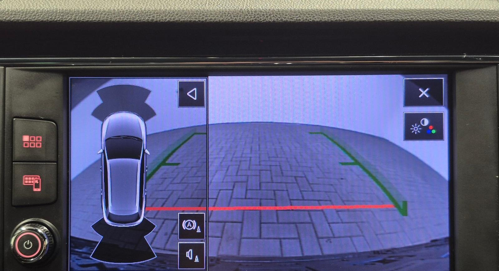 Seat Leon ST FR LED/Navi/Beats/Keyl./DCC/SHZ/Kam/18LM