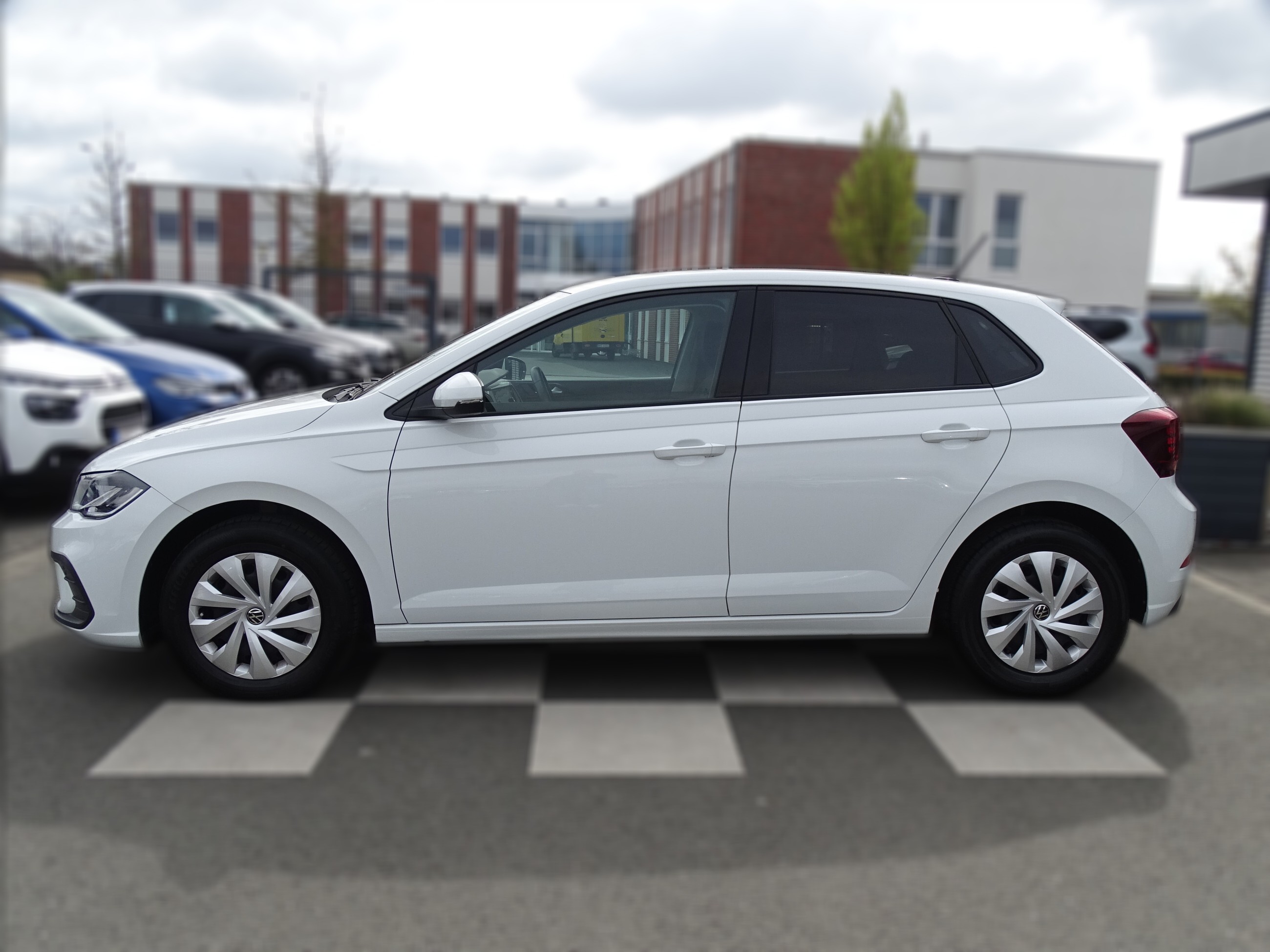Volkswagen Polo 1.0 Life*NAVI*LED*DAB*PDC*CARPLAY*KLIMA*TEL