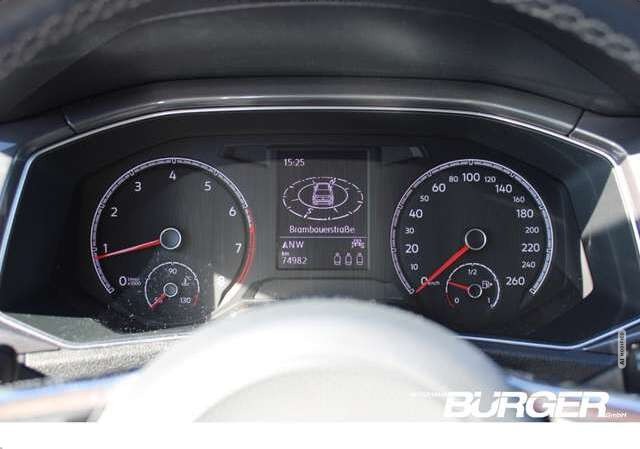 Volkswagen T-Roc R-Line Navi Pano LED ACC Winterpaket Totwinkel PDC