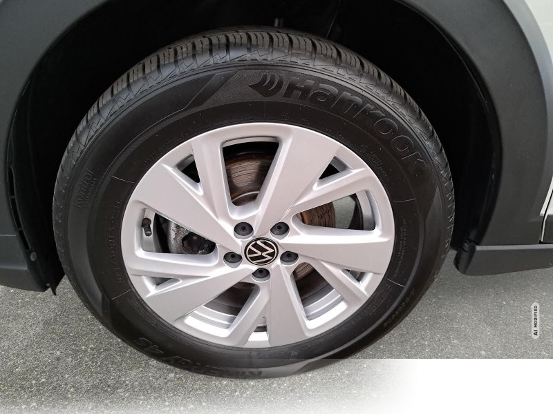 Volkswagen Taigo 1.0 TSI DSG Life Navi LED ACC Sitzheizung PDC Kamera LM16