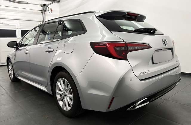 Toyota Corolla Corolla 1.8 Hybrid R-Kam#ACC#LED#Sitz-/Lenkradhz